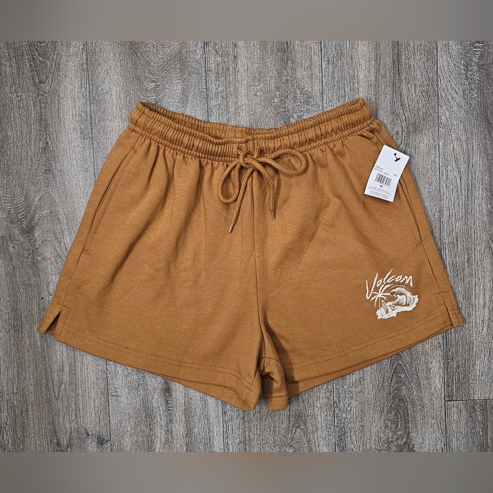 Volcom Women's "Just Chill" Shorts- Size Medium *NWT*